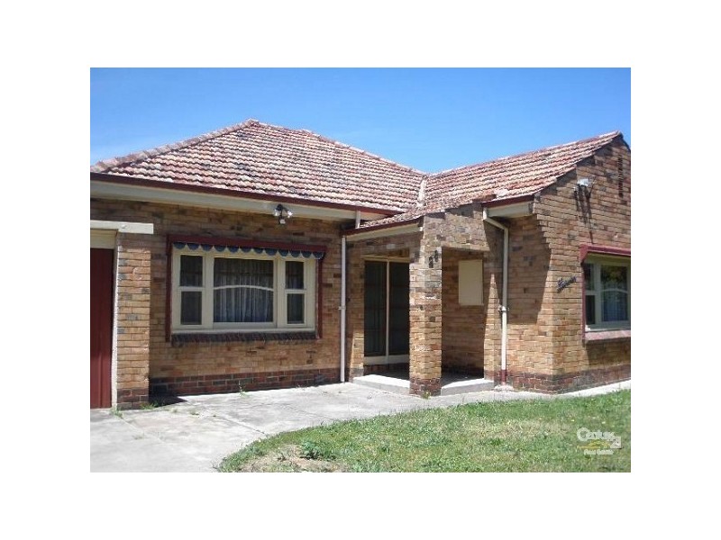 28 Howe Street, Murrumbeena VIC 3163