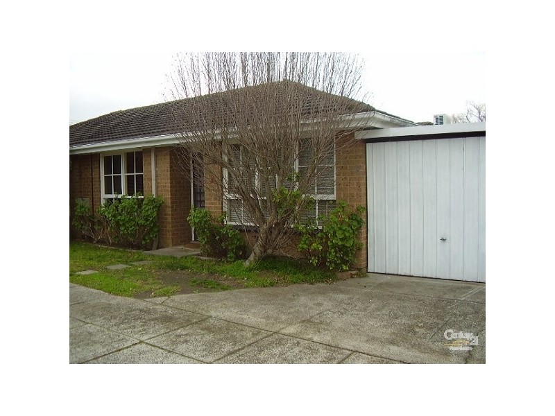 3/6 Moonya, Carnegie VIC 3163