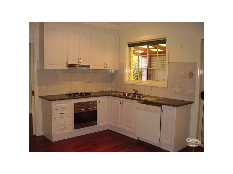 9B Hewitts Road, Carnegie VIC 3163