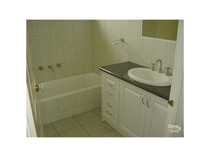 9B Hewitts Road, Carnegie VIC 3163