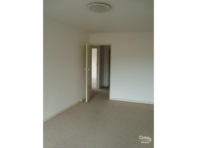 11/10 St Huberts Road, Carnegie VIC 3163