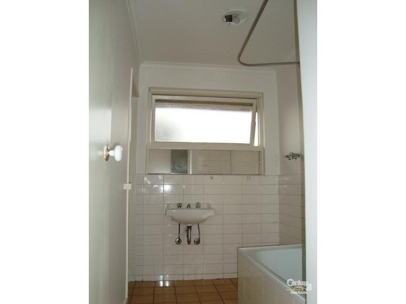 11/10 St Huberts Road, Carnegie VIC 3163