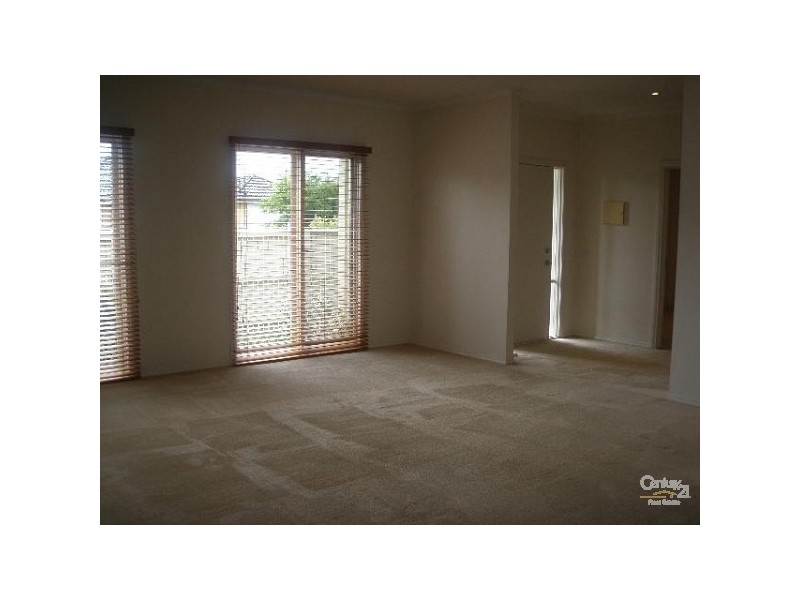 15a Crosbie Road, Murrumbeena VIC 3163