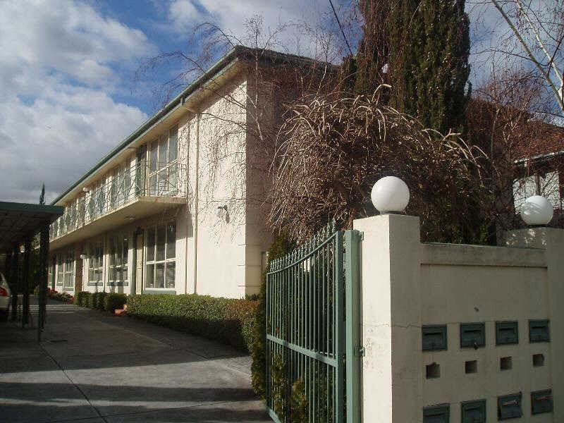 4/32  Madden Avenue, Carnegie VIC 3163