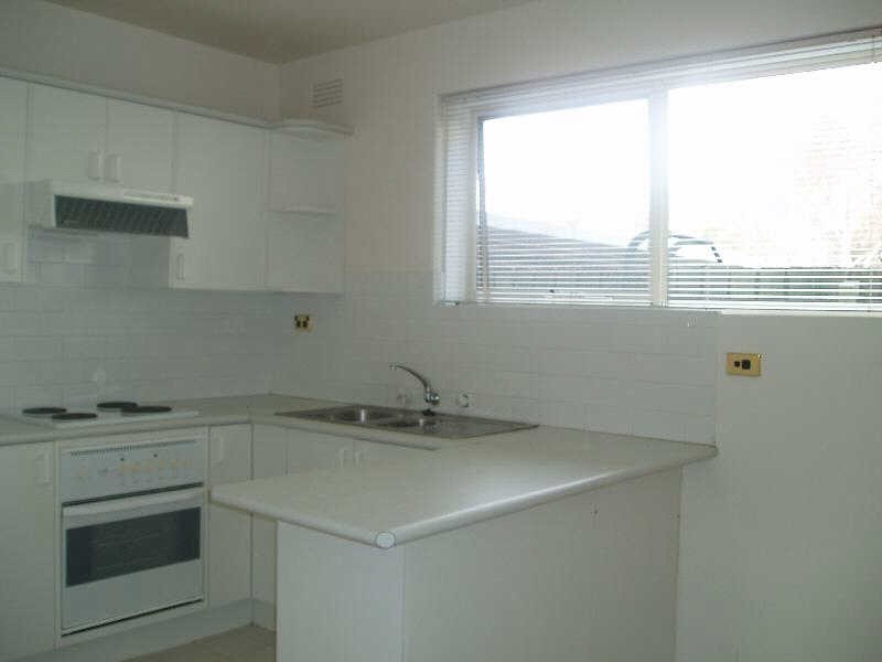 4/32  Madden Avenue, Carnegie VIC 3163