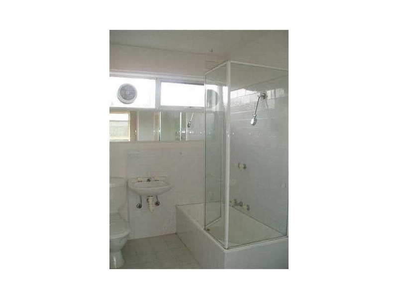 4/32  Madden Avenue, Carnegie VIC 3163