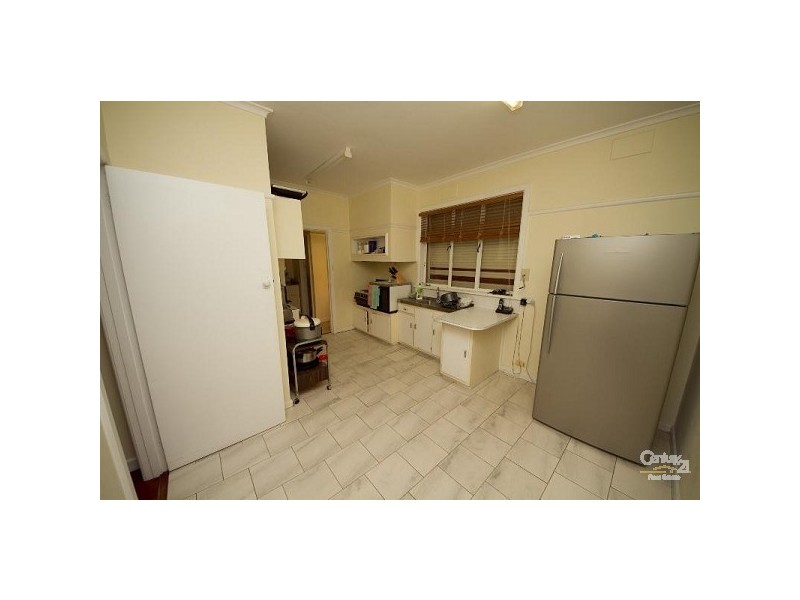 83 Stockdale Avenue, Bentleigh East VIC 3165