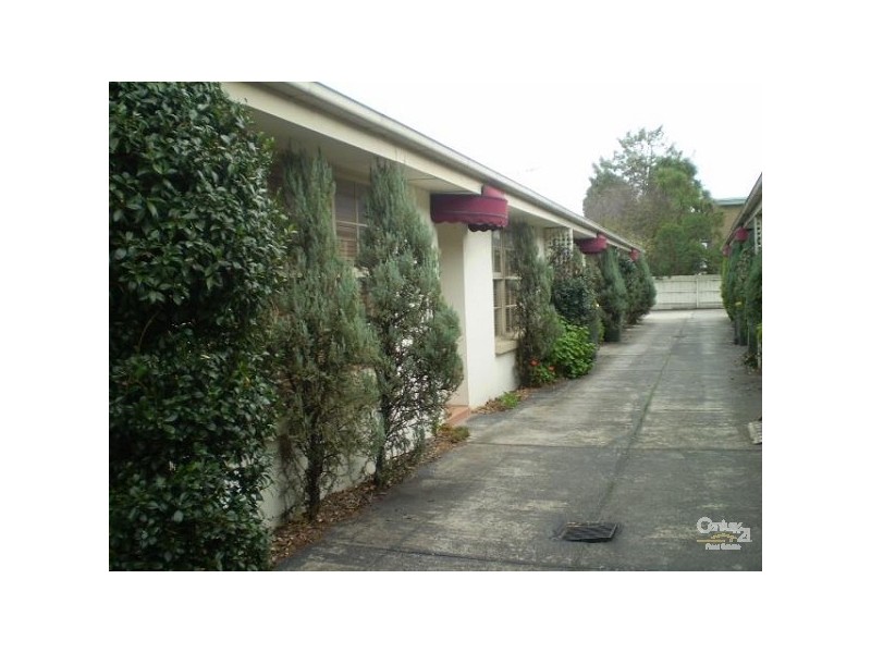 3/29-31 Toolambool Road, Carnegie VIC 3163