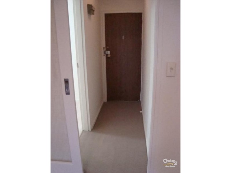 5/8 Dunoon Street, Murrumbeena VIC 3163