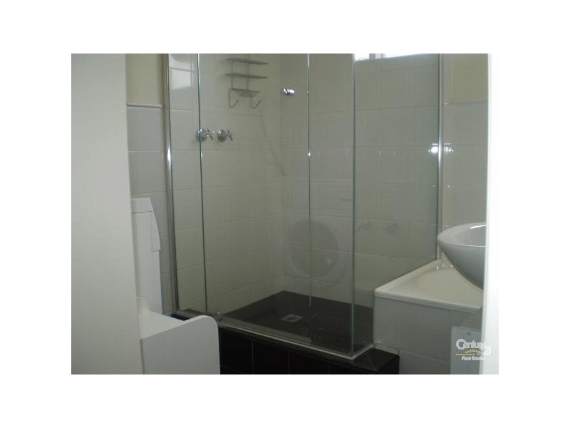 8/115 Chapel Street, St Kilda VIC 3182