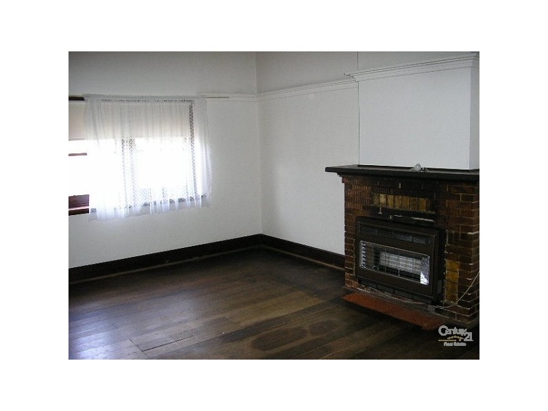 5a Normanby Street, Oakleigh VIC 3166