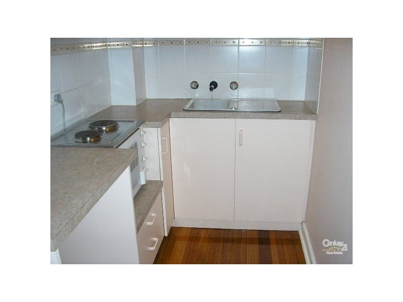 2/1 Looker Street, Murrumbeena VIC 3163