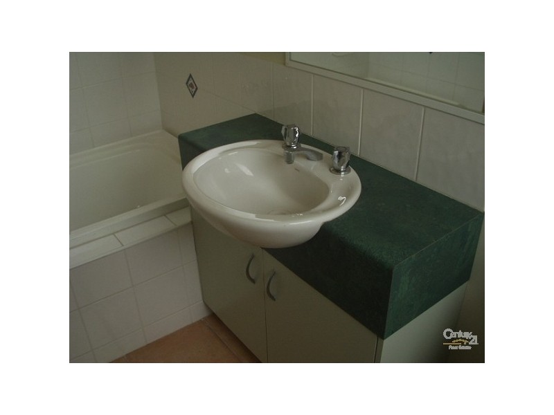 3/32 Hobart Road, Murrumbeena VIC 3163