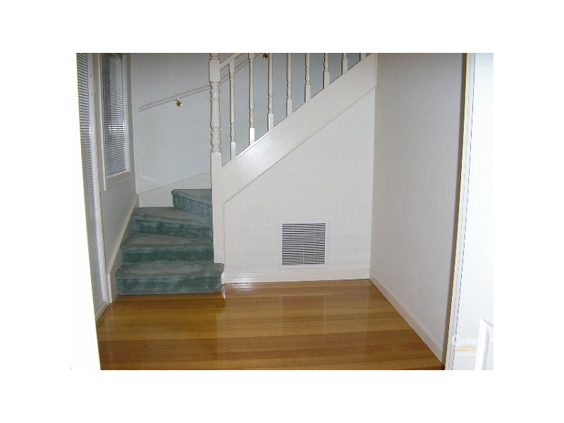 3/32 Hobart Road, Murrumbeena VIC 3163