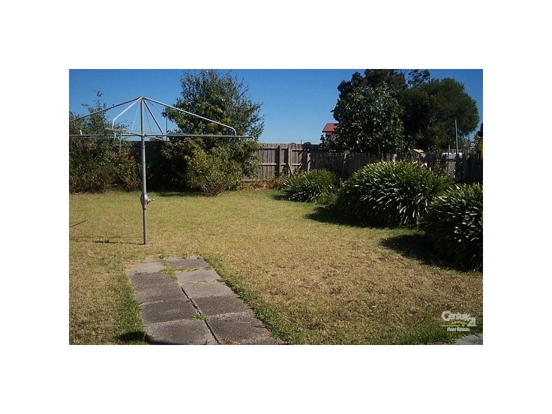13 Erindale Street, Murrumbeena VIC 3163