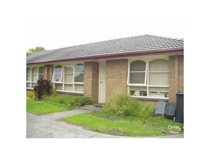 11/28 Coorigil Road, Carnegie VIC 3163