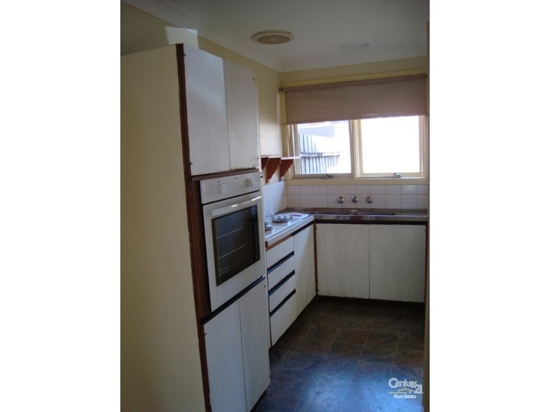 4/28 Coorigil Road, Carnegie VIC 3163