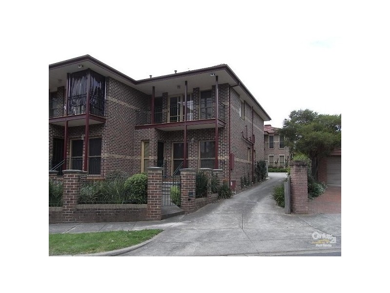 2/6 Wilson Street, Murrumbeena VIC 3163