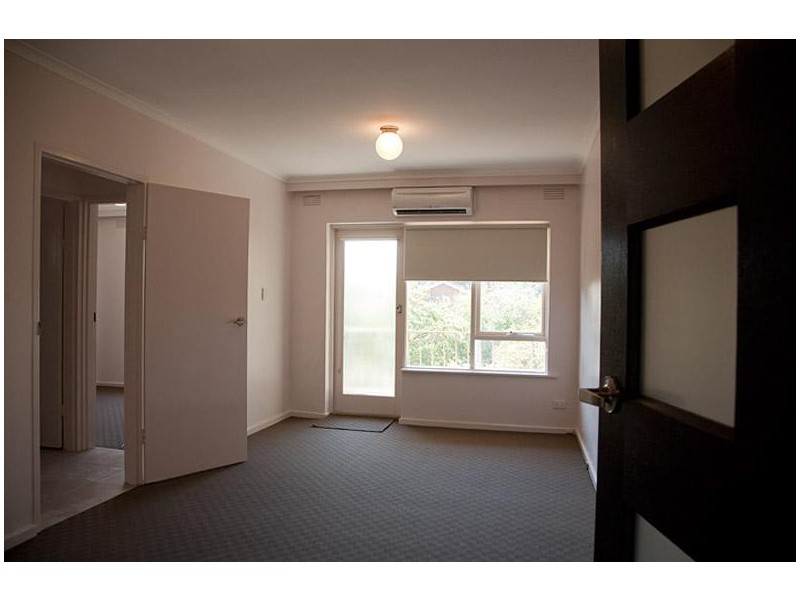 4/2b  Thomson Avenue, Murrumbeena VIC 3163