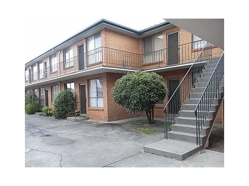 3/38  Woornack Road, Carnegie VIC 3163