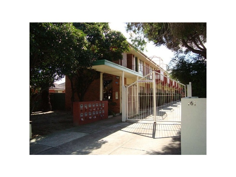 8/161 Oakleigh Road, Carnegie VIC 3163