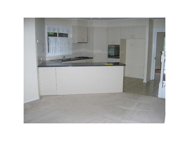 8a  Irving Avenue, Murrumbeena VIC 3163