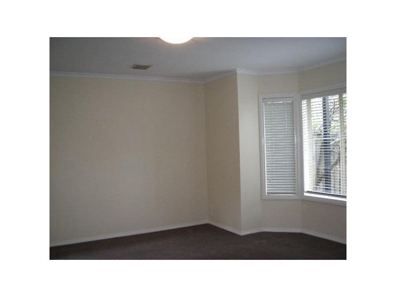 8a  Irving Avenue, Murrumbeena VIC 3163