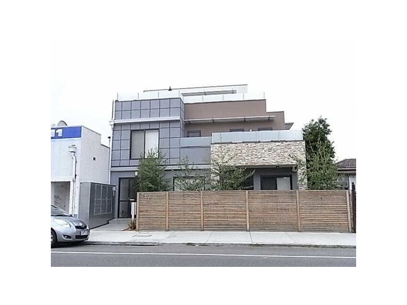 8/329 Neerim Road, Carnegie VIC 3163