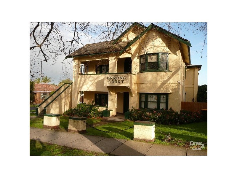 4/213 Orrong Road, St Kilda East VIC 3183