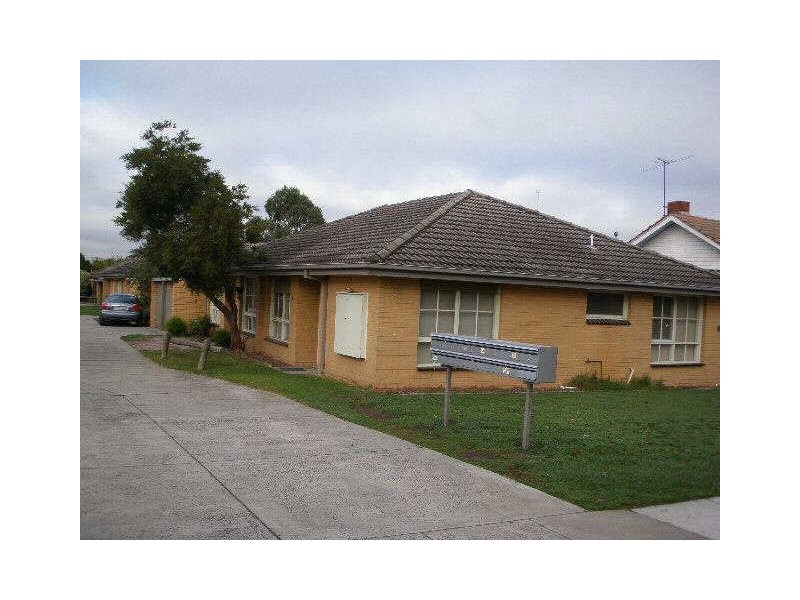 5/7  Gnarwyn Road, Carnegie VIC 3163