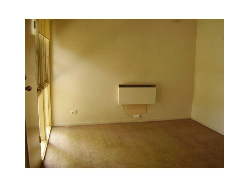 7/28  Coorigil Road, Carnegie VIC 3163