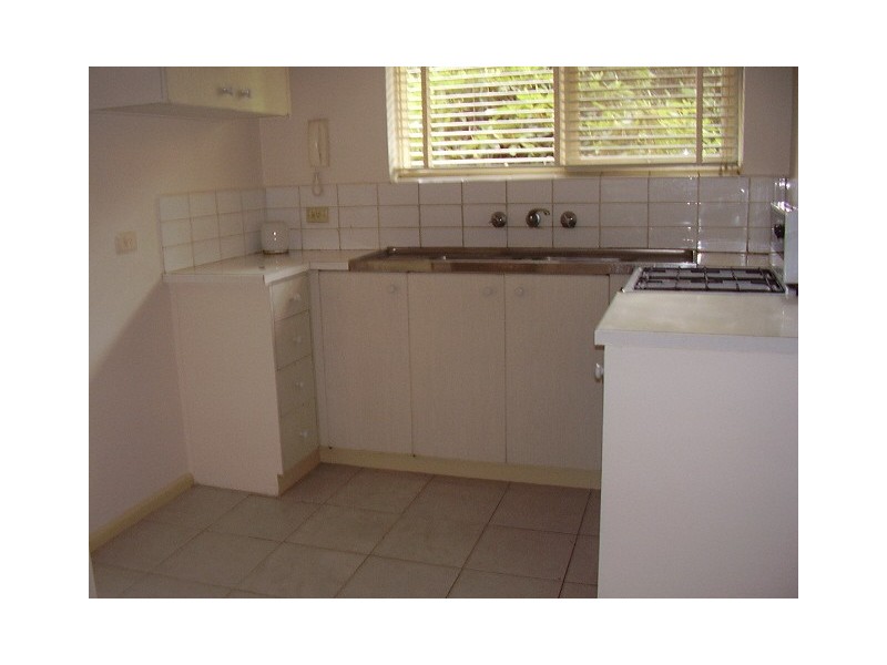 2/20  Dunoon Street, Murrumbeena VIC 3163