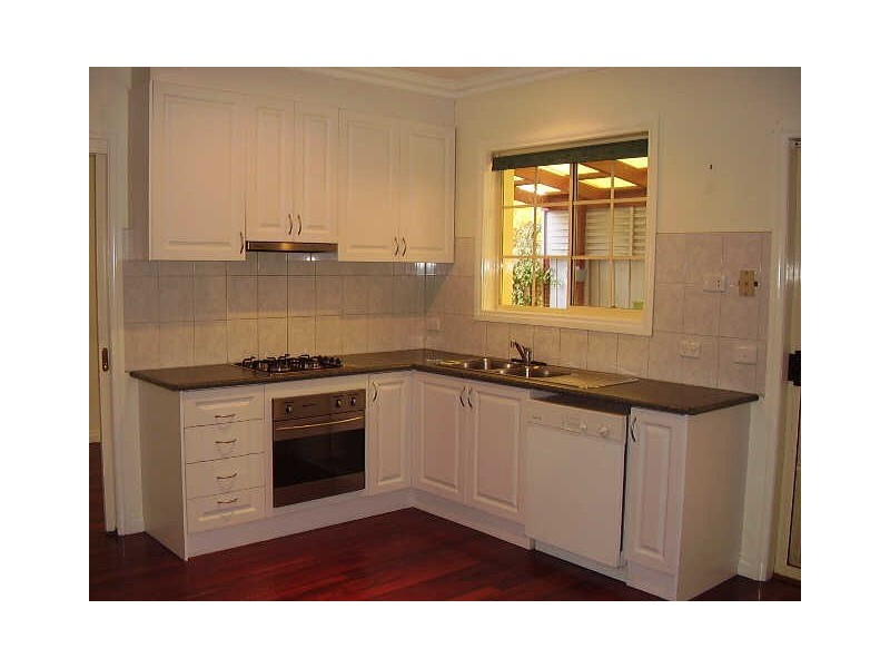 9B  Hewitts Road, Carnegie VIC 3163