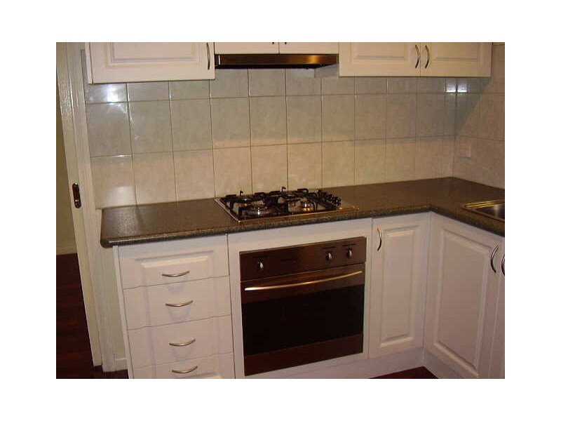 9B  Hewitts Road, Carnegie VIC 3163