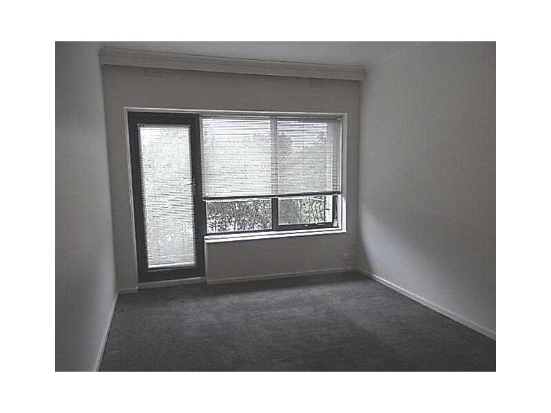 9/12a  Toward Street, Murrumbeena VIC 3163