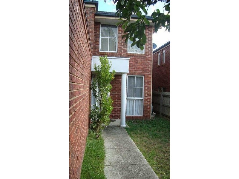 8  Celia Court, Chadstone VIC 3148