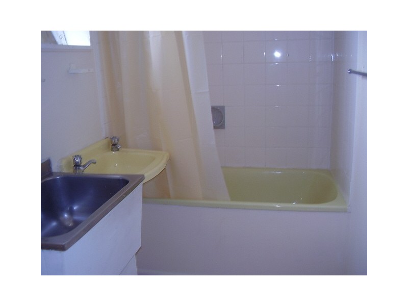 12/1  Newman Avenue, Carnegie VIC 3163