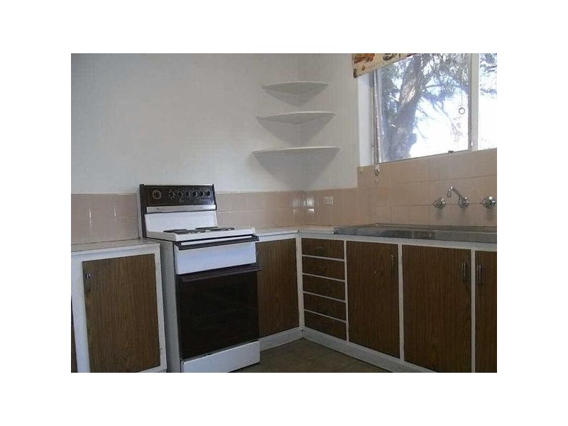 6/1  Heath Avenue, Oakleigh VIC 3166