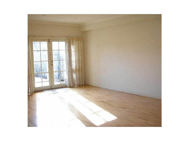 22b  Rosamond Street, Balaclava VIC 3183