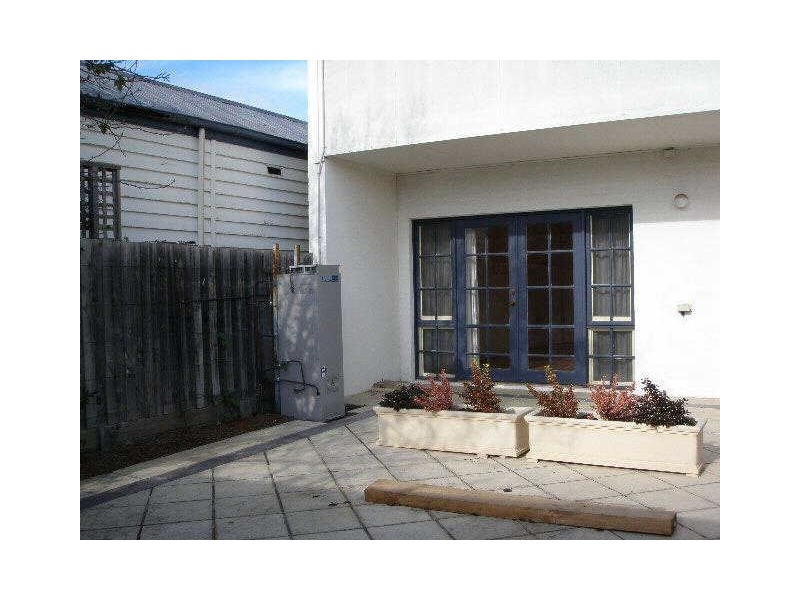 22b  Rosamond Street, Balaclava VIC 3183