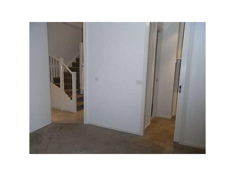 1/15  Timmings Street, Chadstone VIC 3148