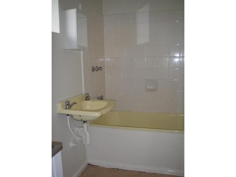12/45 Oakleigh Road, Carnegie VIC 3163