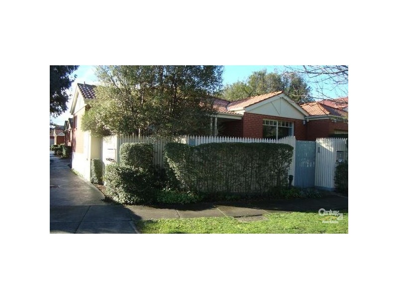 1/8 Rosella Street, Murrumbeena VIC 3163