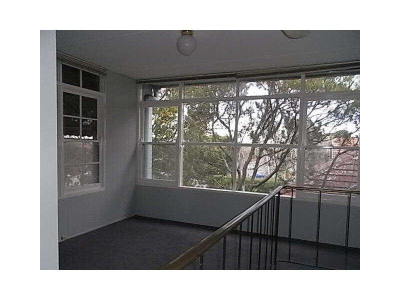 8/11  Murrumbeena Road, Murrumbeena VIC 3163