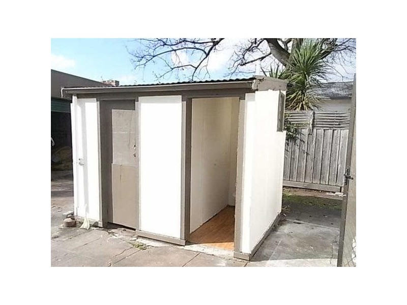 3 Swindon Road, Hughesdale VIC 3166