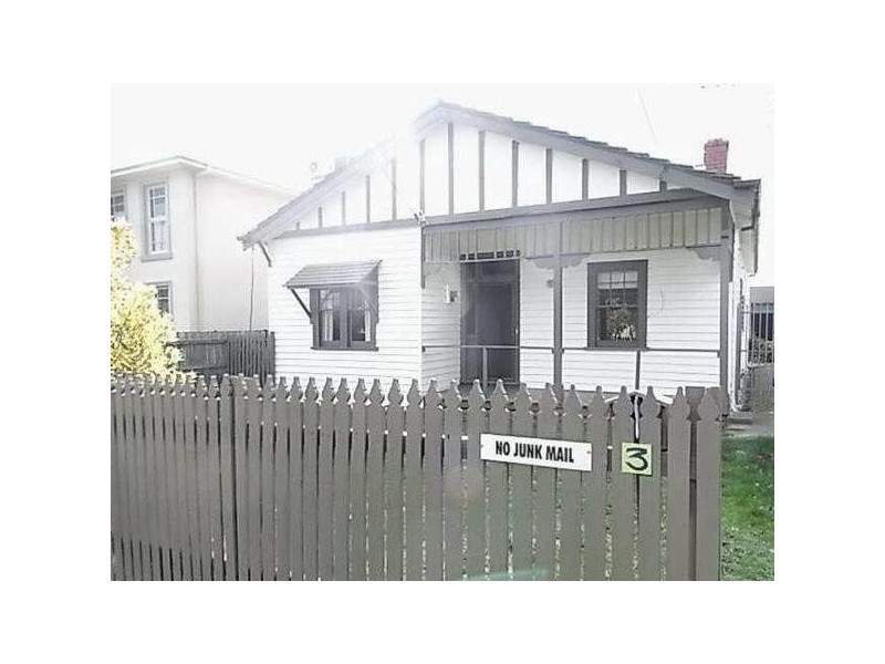 3 Swindon Road, Hughesdale VIC 3166