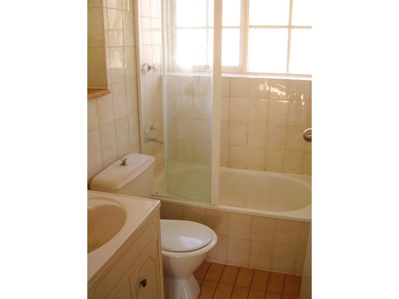 13/373 Neerim Road, Carnegie VIC 3163