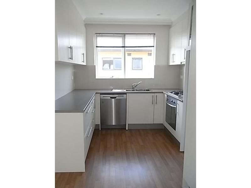 8/3 Rosedale Avenue, Glen Huntly VIC 3163