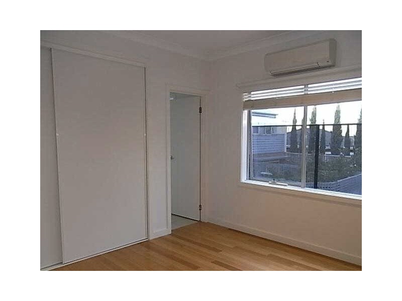 2/19  Melbourne Street, Murrumbeena VIC 3163