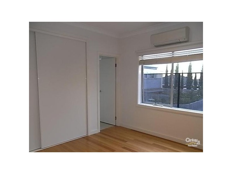 2/19 Melbourne Street, Murrumbeena VIC 3163